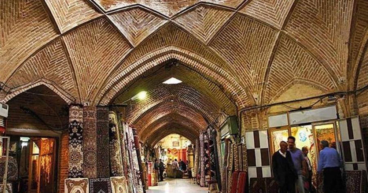 بازار سرپوشیده تویسرکان