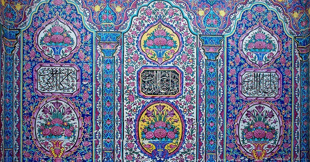 مسجد نصیرالملک شیراز؛ موزهای زنده از کاشیکاری و معنویت