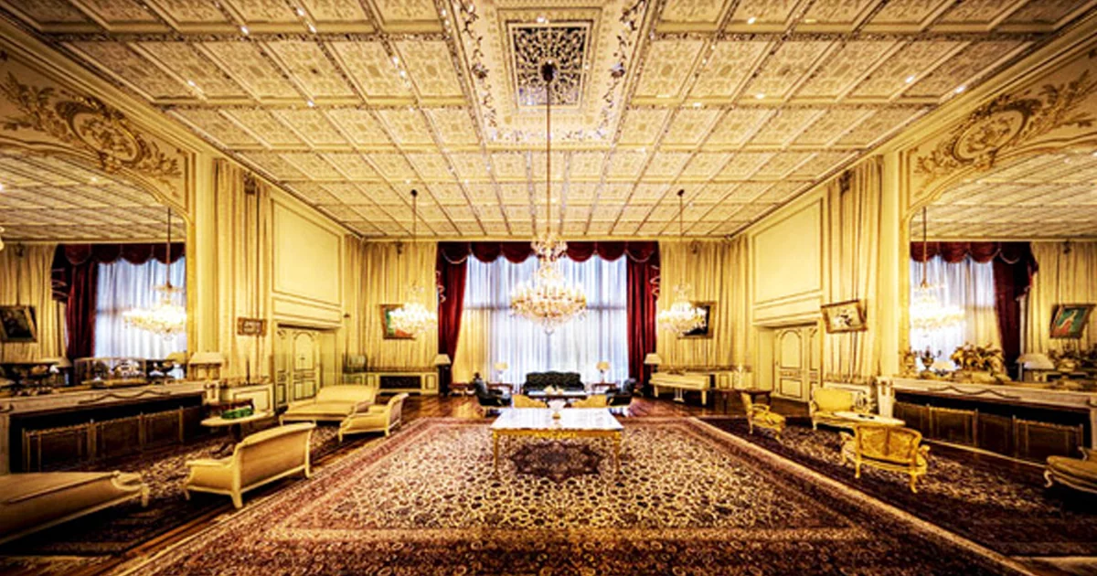 بخشهای مختلف مجموعه کاخ نیاوران