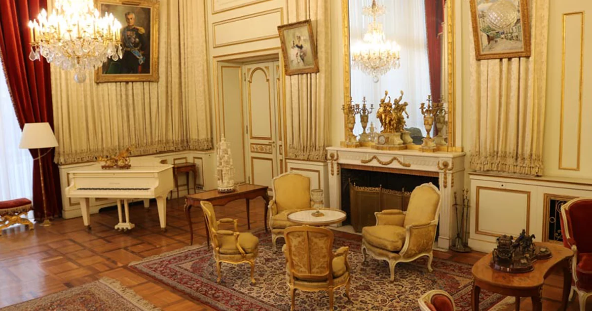 تاریخچه و اهمیت تاریخی کاخ نیاوران