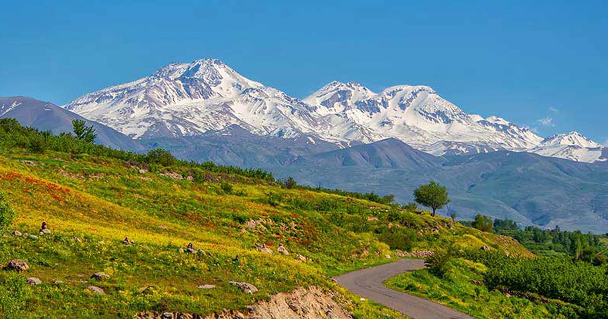 مسیرهای صعود به قله سبلان