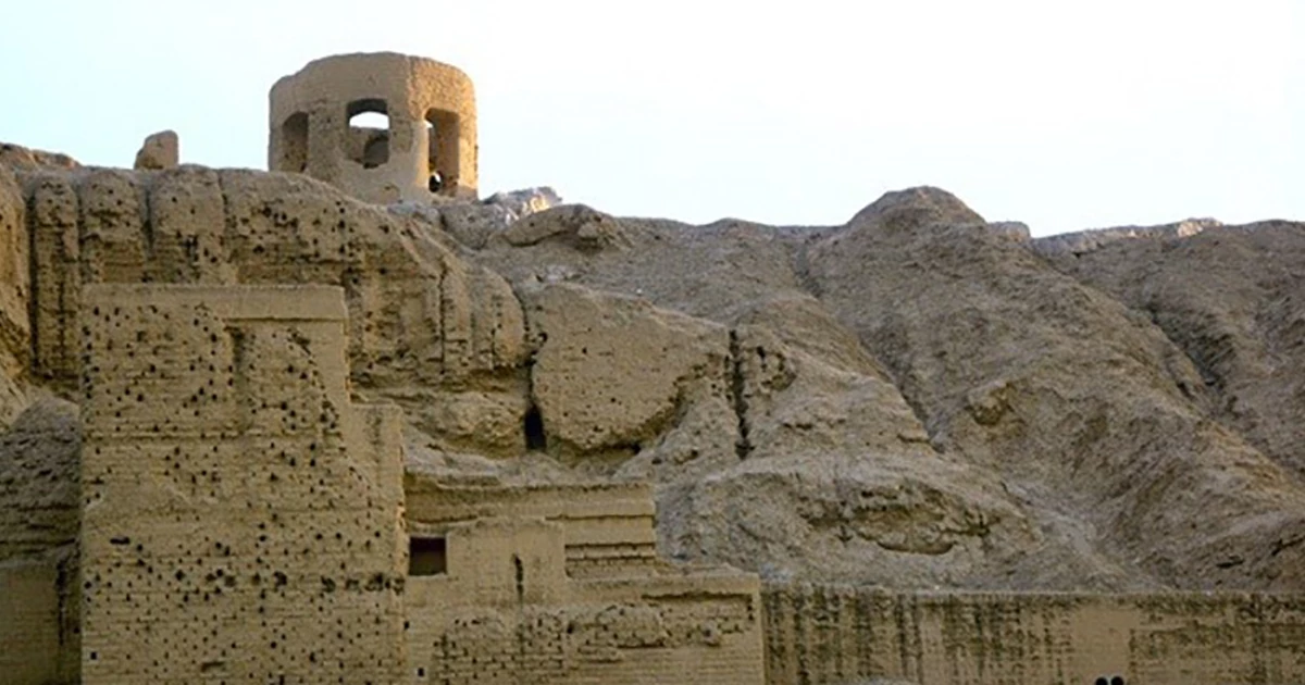 معماری و ساختار آتشگاه اصفهان