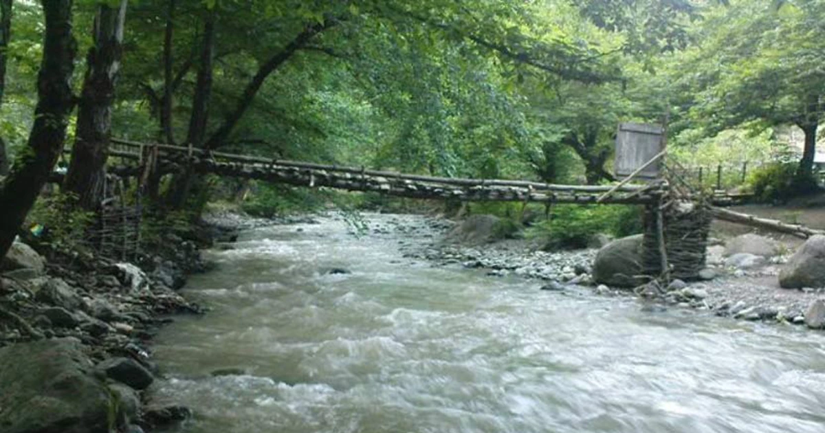 رودخانه کرگان رود از جاهای تفریحی تالش