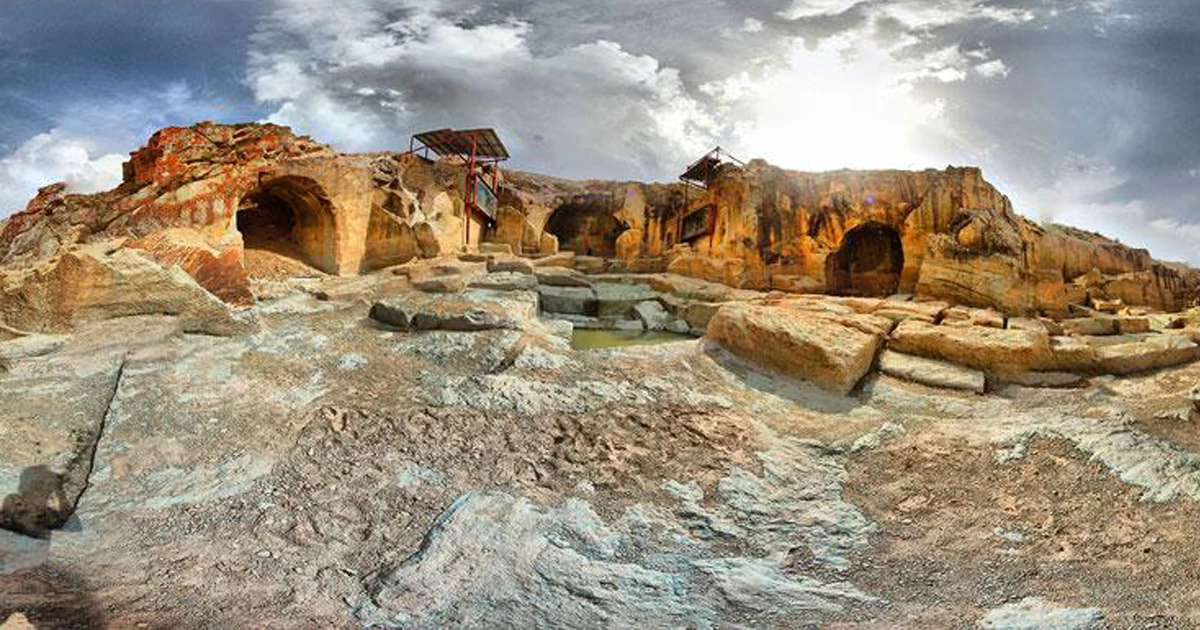 وجه تسمیه معبد داش کسن