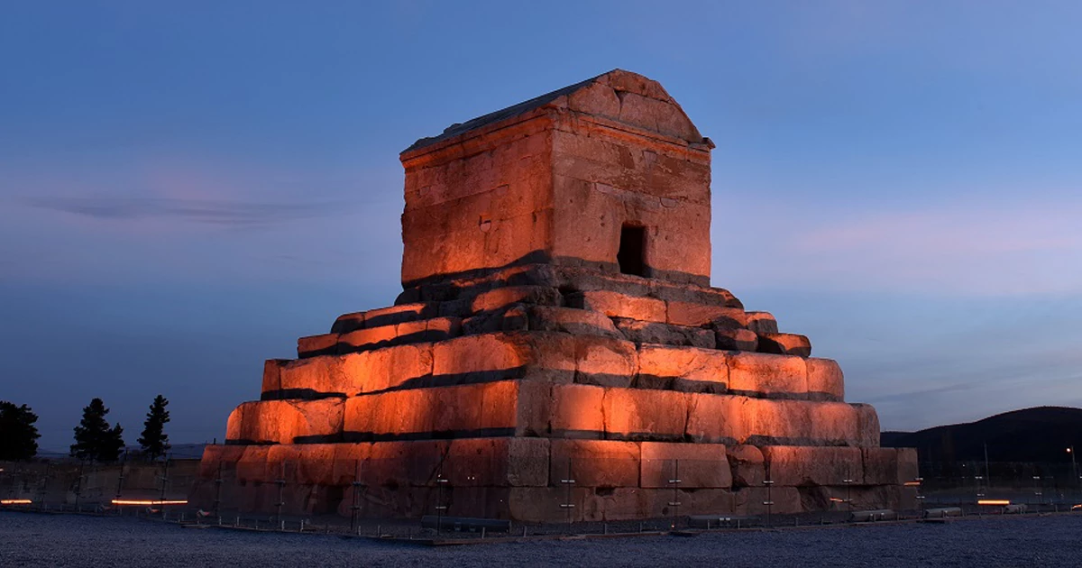 کوروش در آینه تاریخ، به مناسبت 7 آبان روز کوروش