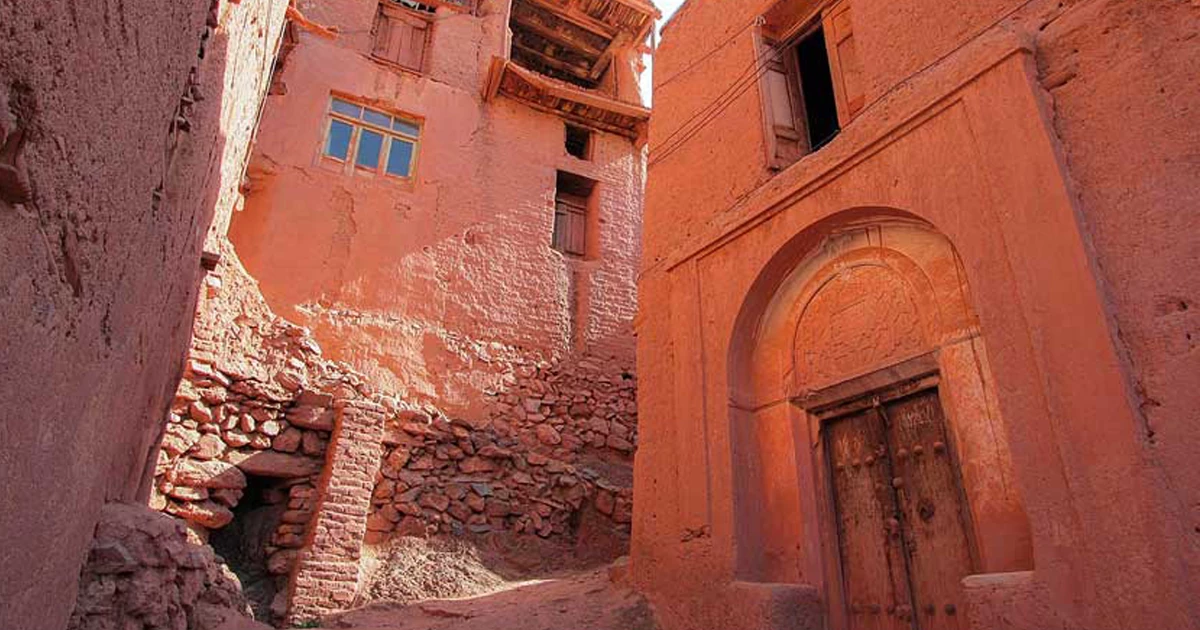 روستای ابیانه از روستاهای زیبای اطراف اصفهان