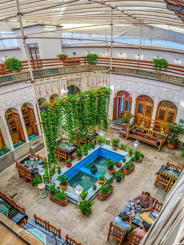 خانه همدم السلطنه اصفهان، کافه های سنتی اصفهان