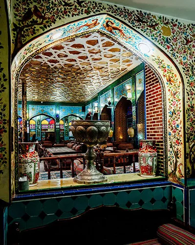 سفره خانه نقش جهان اسپادانا