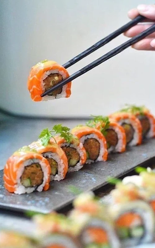 سیلیسیوس؛ انتخابی جدی برای بهترین سوشی اصفهان