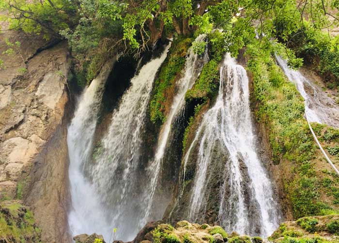 آبشار آتشگاه لردگان