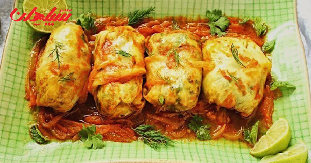 مراحل گام‌به‌گام طرز تهیه دلمه کلم برگ تبریزی