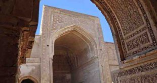 روستای فرومد، مسجد جامع فرومد