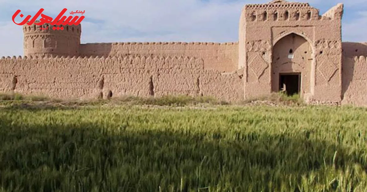 چرا مجموعه مهرپادین مهریز اهمیت دارد؟