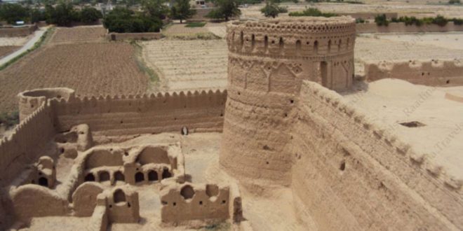 مجموعه مهرپادین مهریز