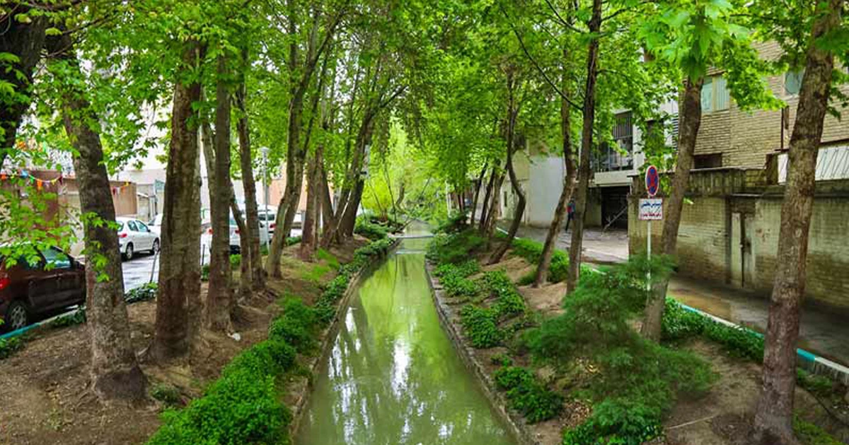 از هویت تا آینده