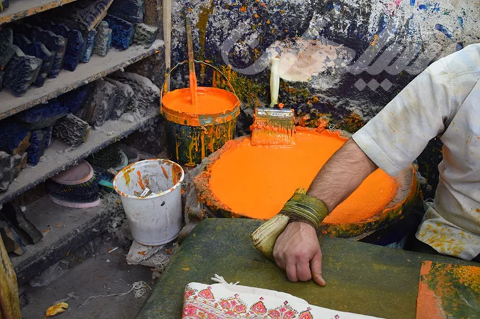 رنگ قلمکاری روی پارچه
