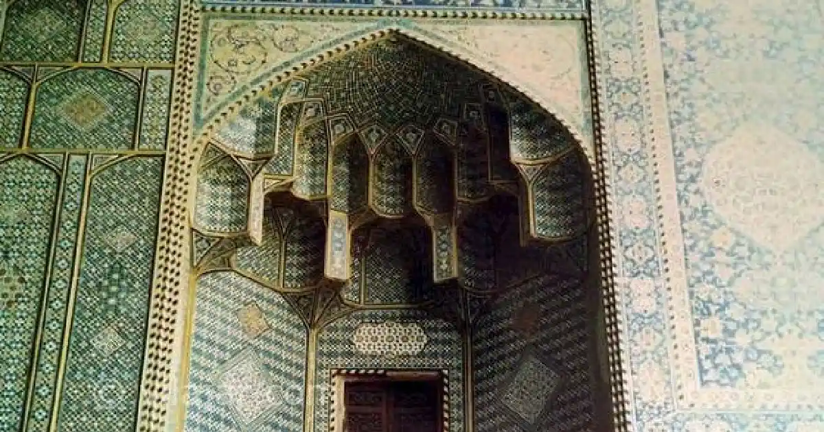 کاشیهای مدرسه چهارباغ