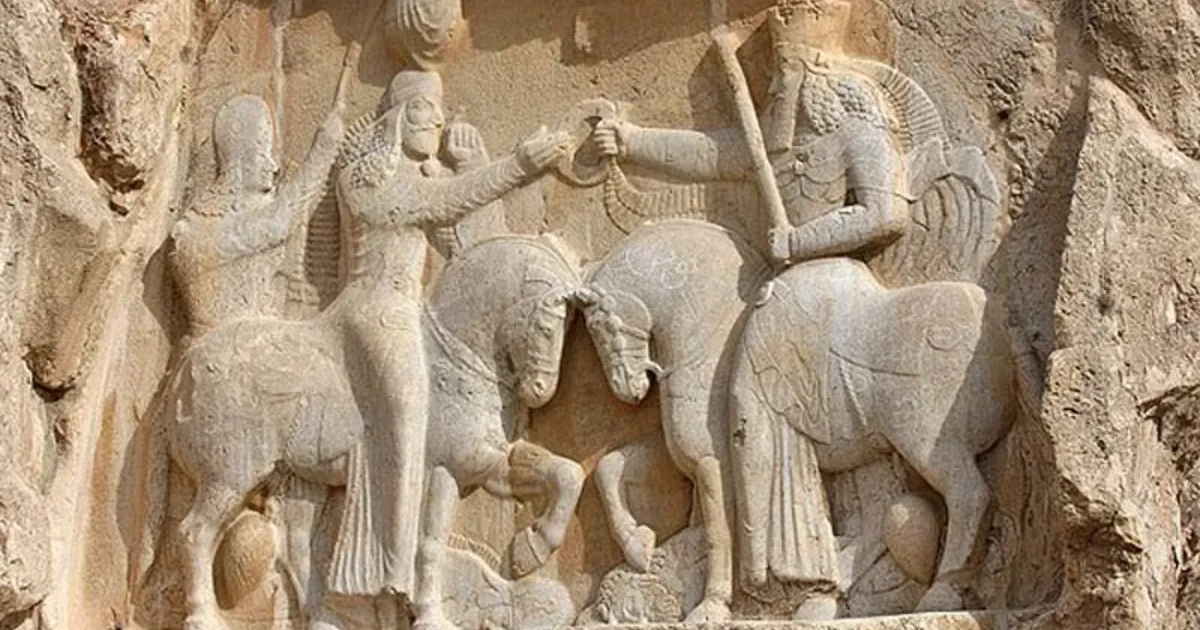 نقش برجسته اردشیر بابکان