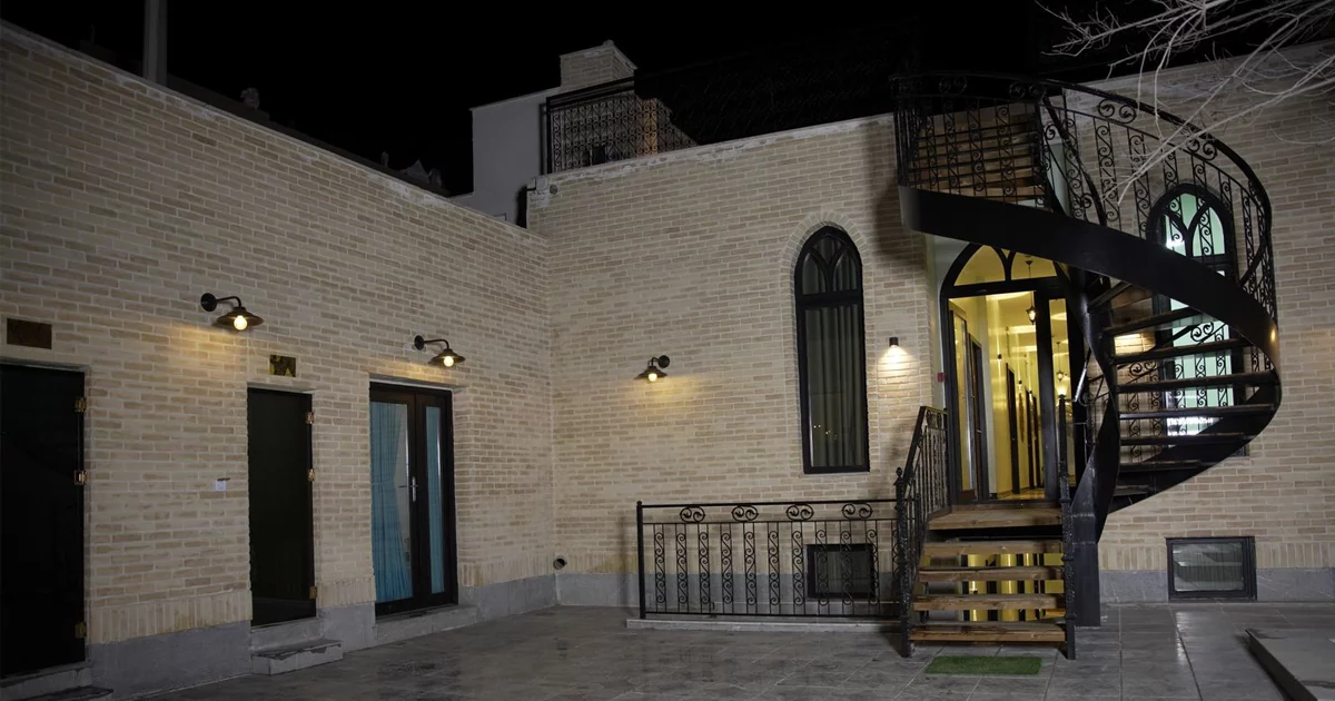 هاستل میرعماد، هاستل های معروف اصفهان