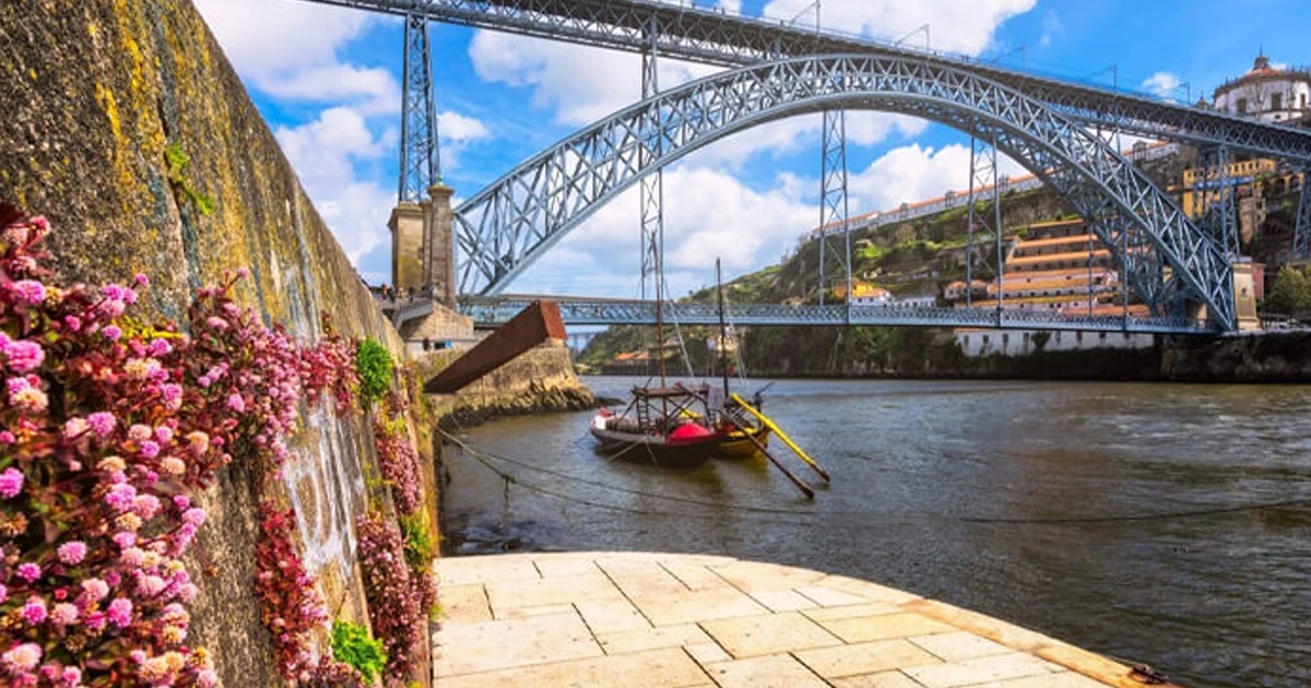 پورتو، شهر پل‌های آهنی و شب‌های زنده