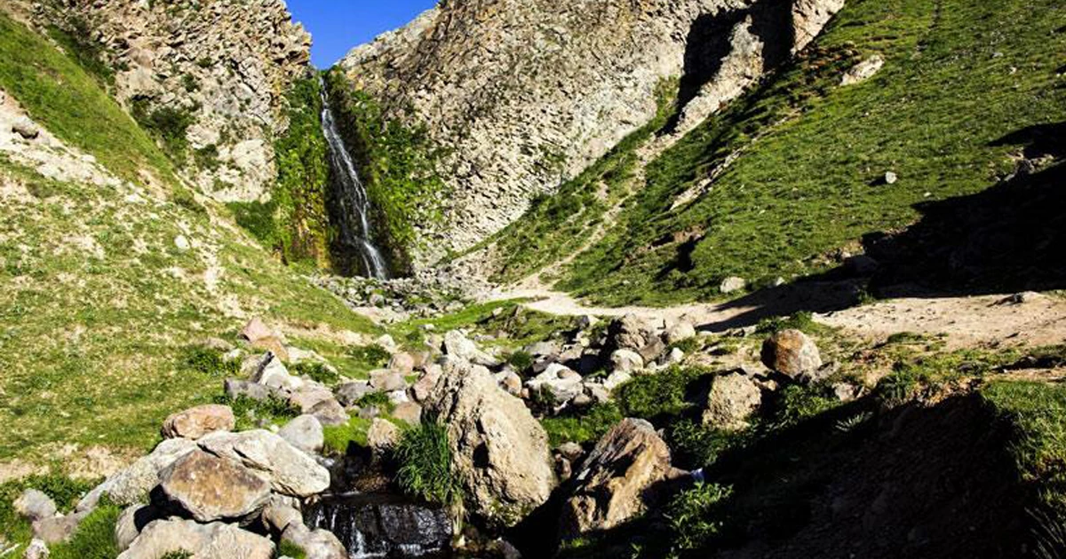 معرفی آبشار سردابه