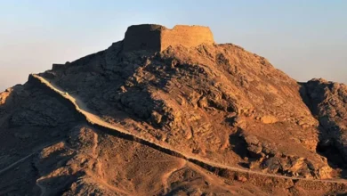 دخمه زرتشتیان یزد