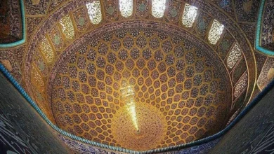 طاووس 400 ساله مسجد شیخ لطفالله