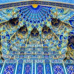 معماری ایرانی و معناشناسی مصالح؛ کیمیای تبدیل خاک به آسمان