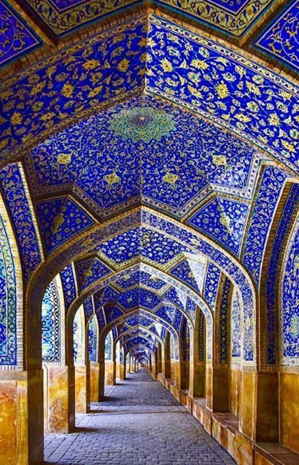 کاشی کاری در معماری ایرانی