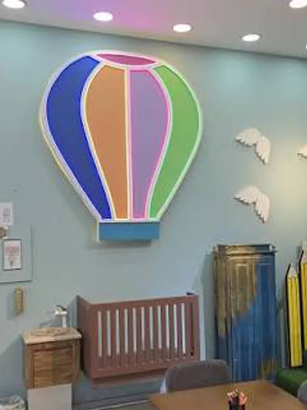 کافه بالون چهارباغ عباسی اصفهان