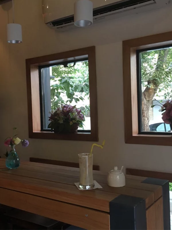 کافه جزوه: کافه ای در جلفای اصفهان