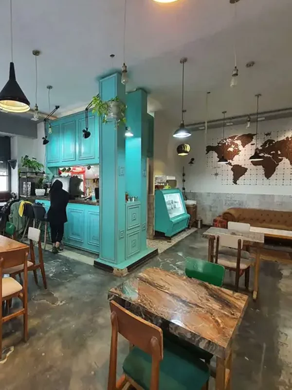 کافه پاسیو چهارباغ عباسی اصفهان