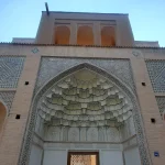 تکیه مادر شاهزاده تخت فولاد اصفهان