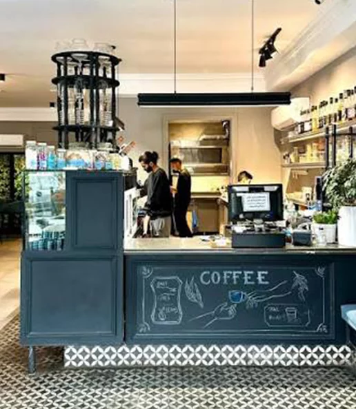 کافه هفت داستان مرداویج اصفهان