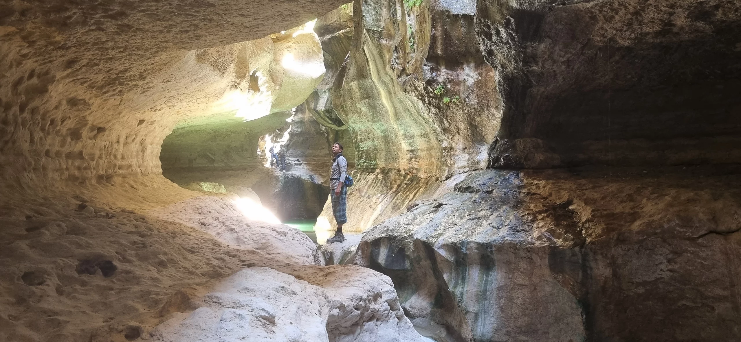 موقعیت و دسترسی به تنگه دیدنی شوتاریکو