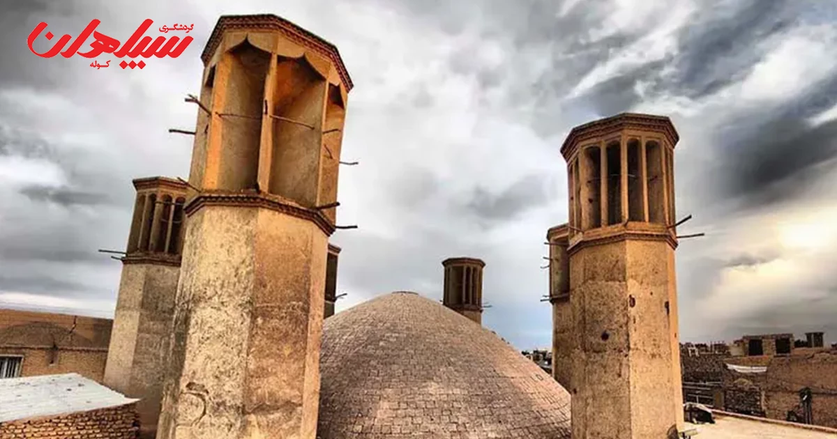 آب‌انبارهای میدان امیر چخماق یزد